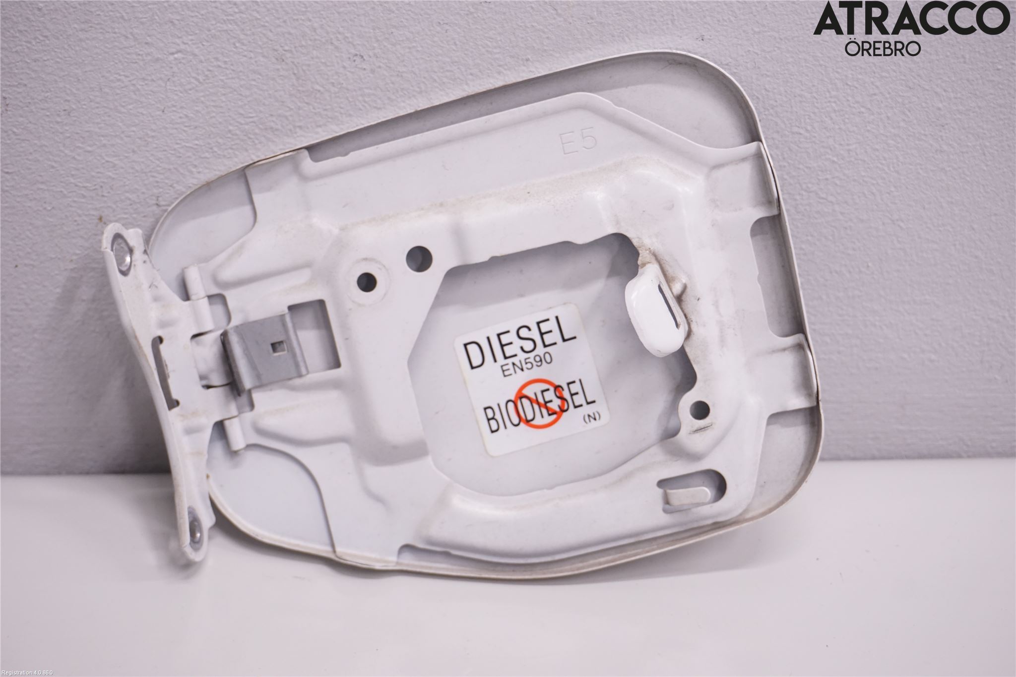 Subaru OUTBACK 10-15 Drivstoff Tankluke