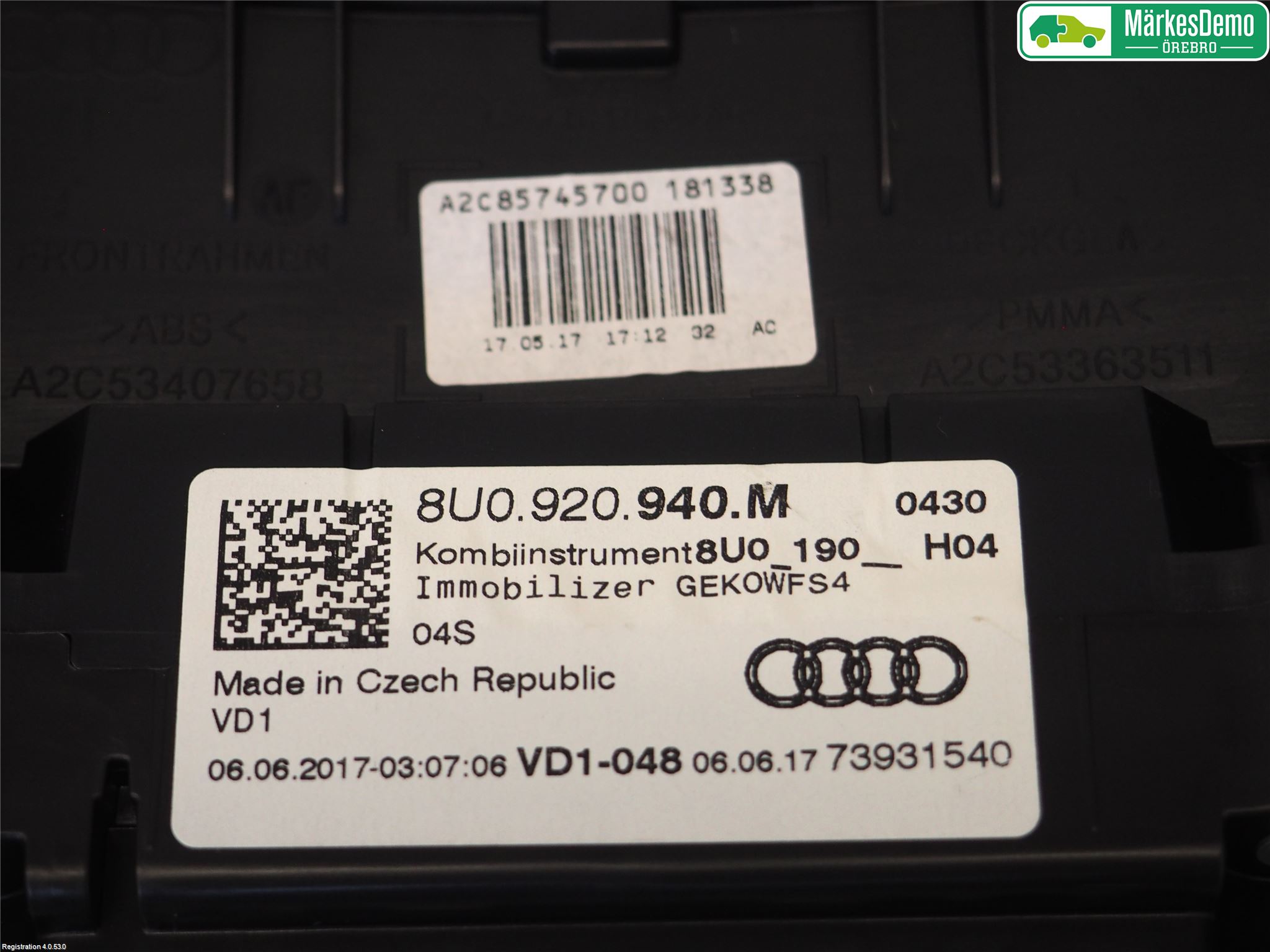Audi Q3 8U 12-18 Instr Kombinert
