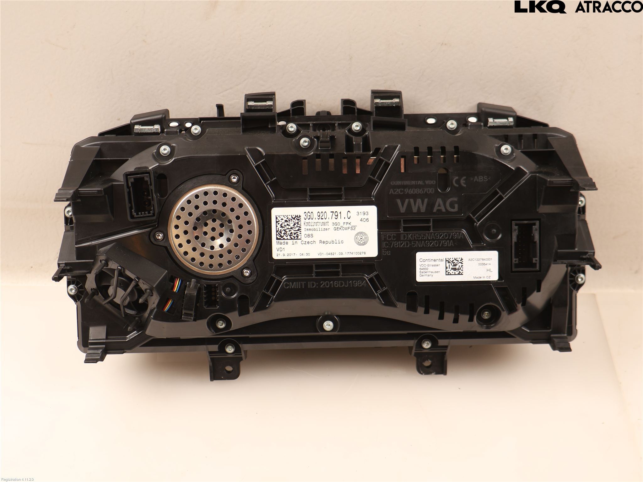 Volkswagen VW PASSAT 15-19 Instr Kombinert