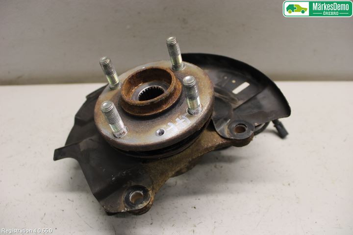 Kia RIO 12-16 Spindel Hf