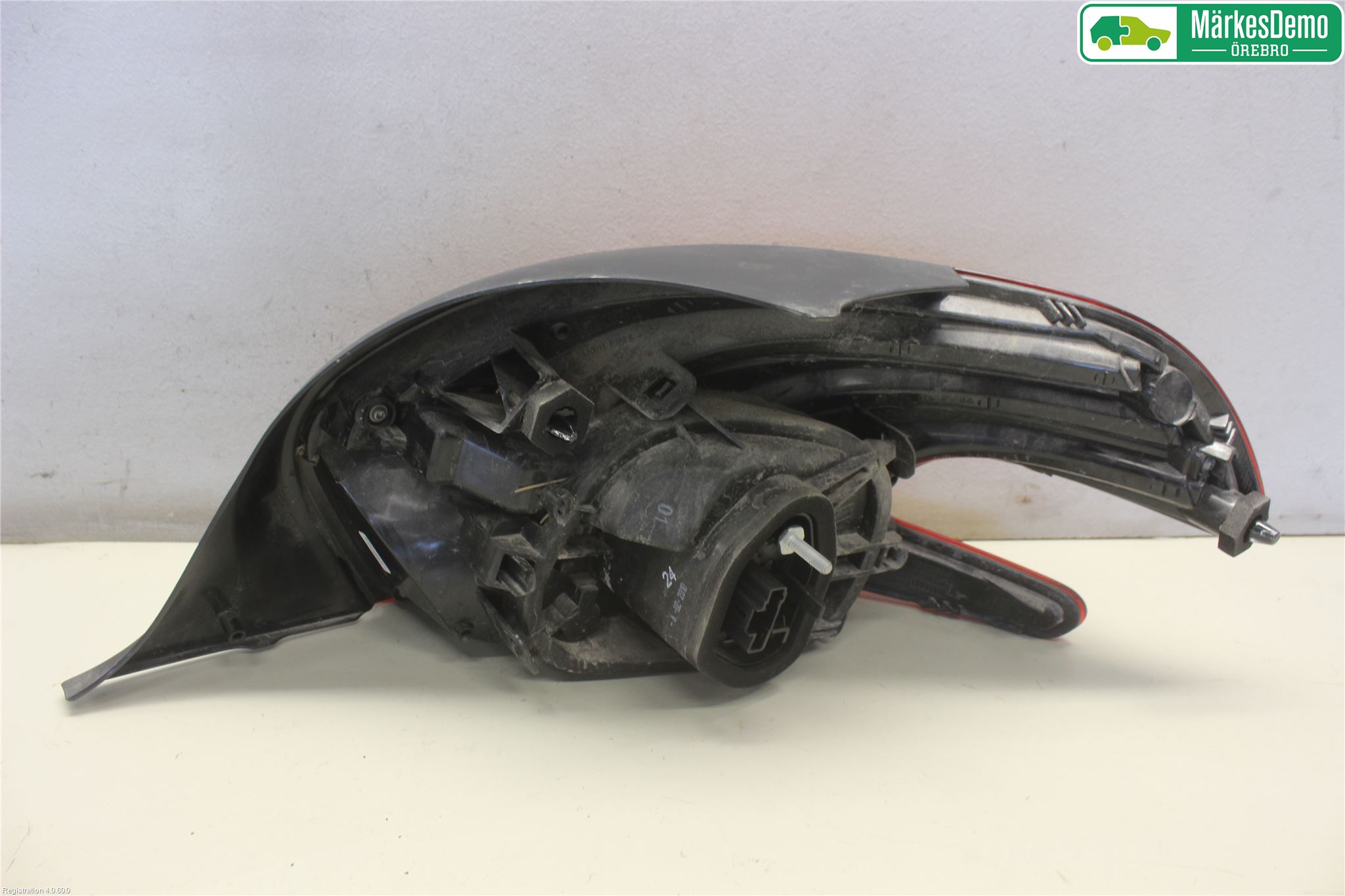 Peugeot PEUGOT 208 16-19 Baklykt Venstre