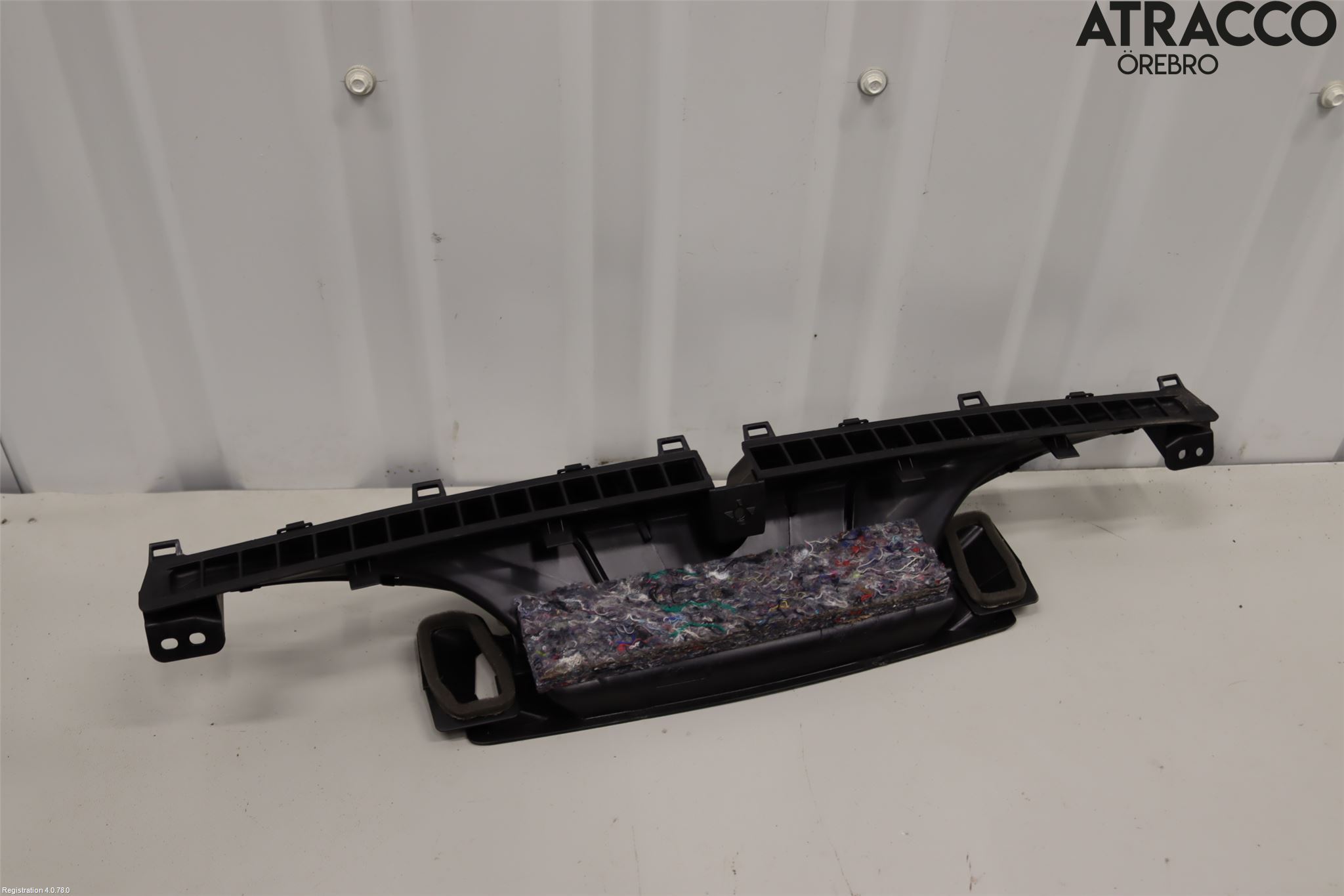 Toyota AURIS 13-19 Dashbord Kanal - Dyse