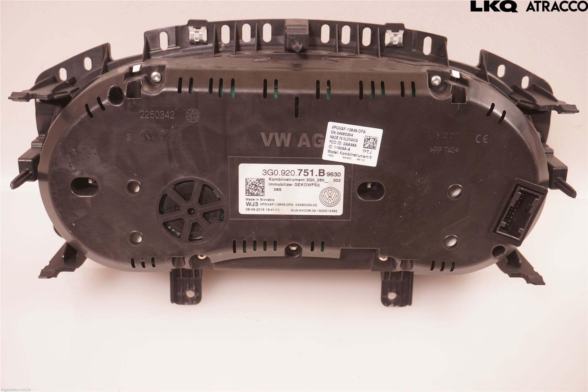 Volkswagen VW PASSAT 15-19 Instr Kombinert