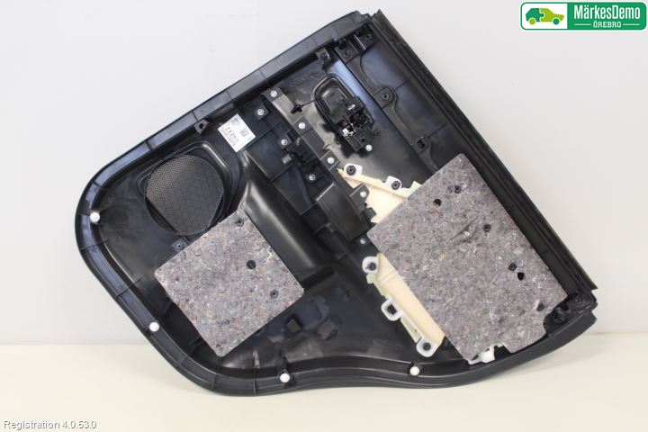 Mitsubishi OUTLANDER 13-21 Innr Dørtrekk Venstre