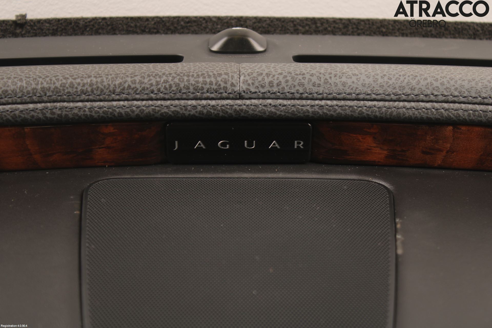 Jaguar XJ X351        10- Dashbord