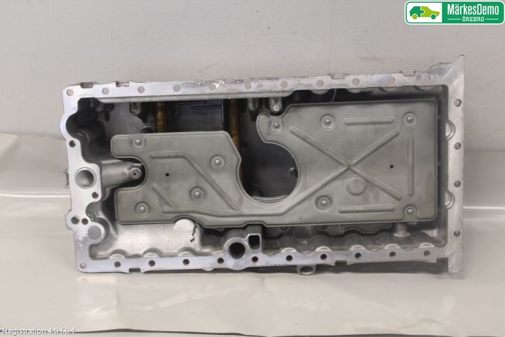 Volvo S60 11-13 Bunnpanne