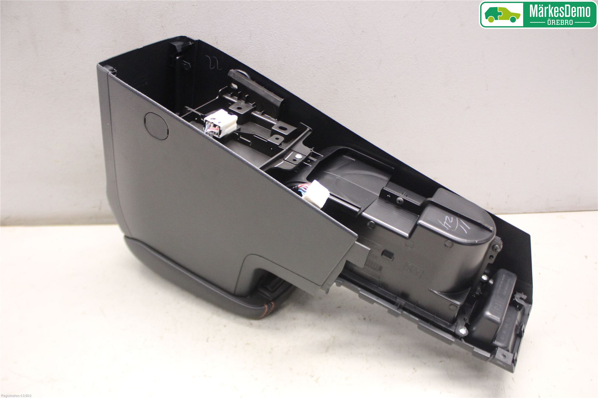 Subaru XV 12-17 Instrumentkonsoll Midt