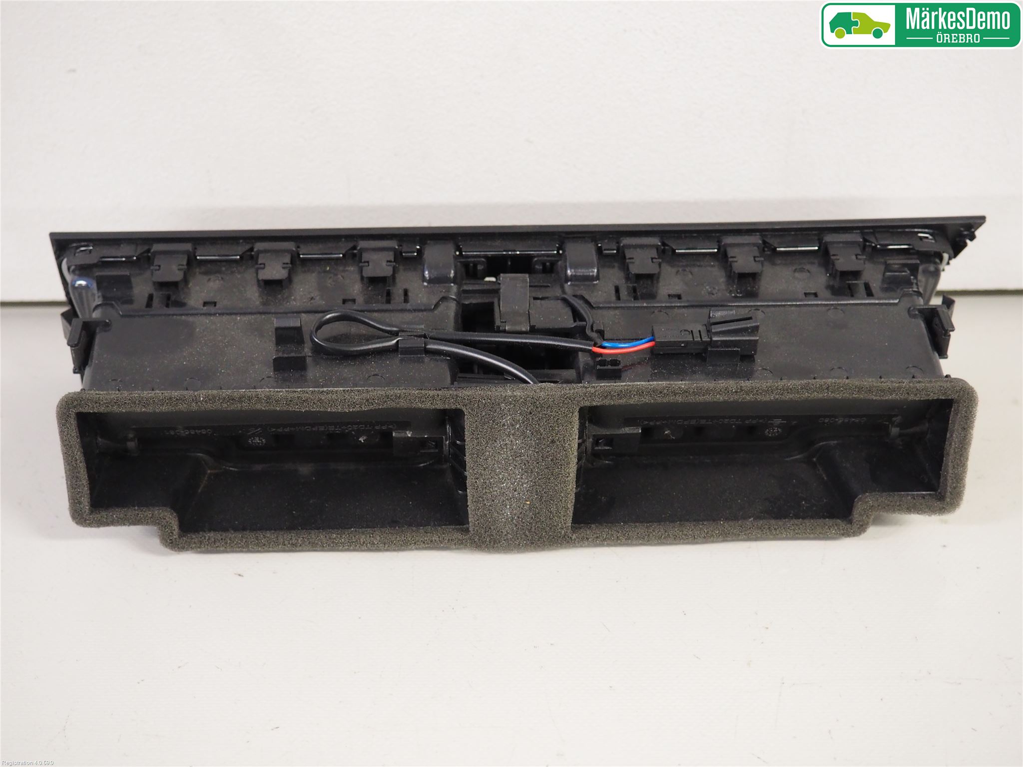 Audi A4/S4 08-11 Dashbord Kanal - Dyse