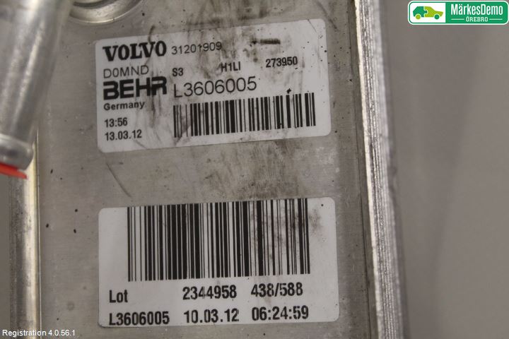 Volvo S60 11-13 Radiator Oljekjøler Motor