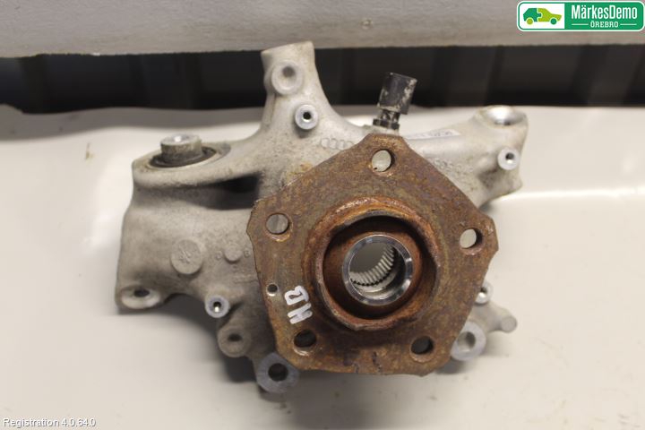 Audi A4/S4 B9 16-19 Spindel Hb
