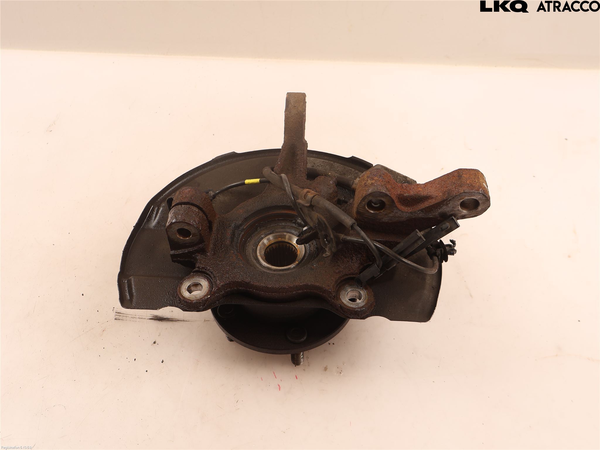 Mitsubishi OUTLANDER 13-21 Spindel Vf