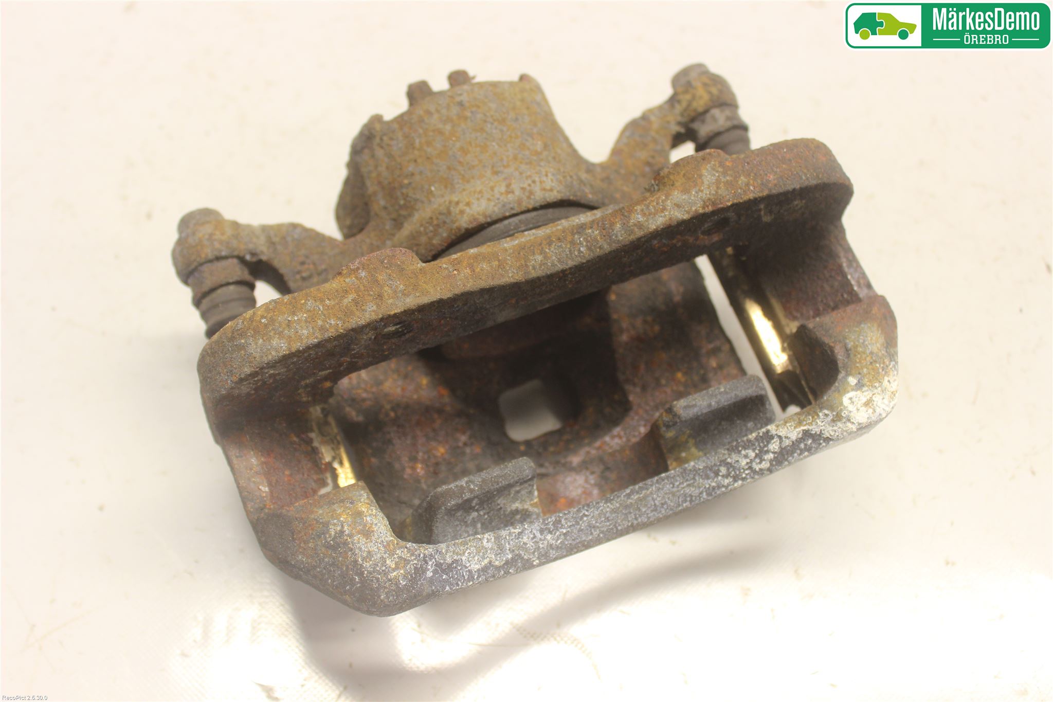 Nissan NV200/NV200 COMBI Bremsecaliper Foran Venstre