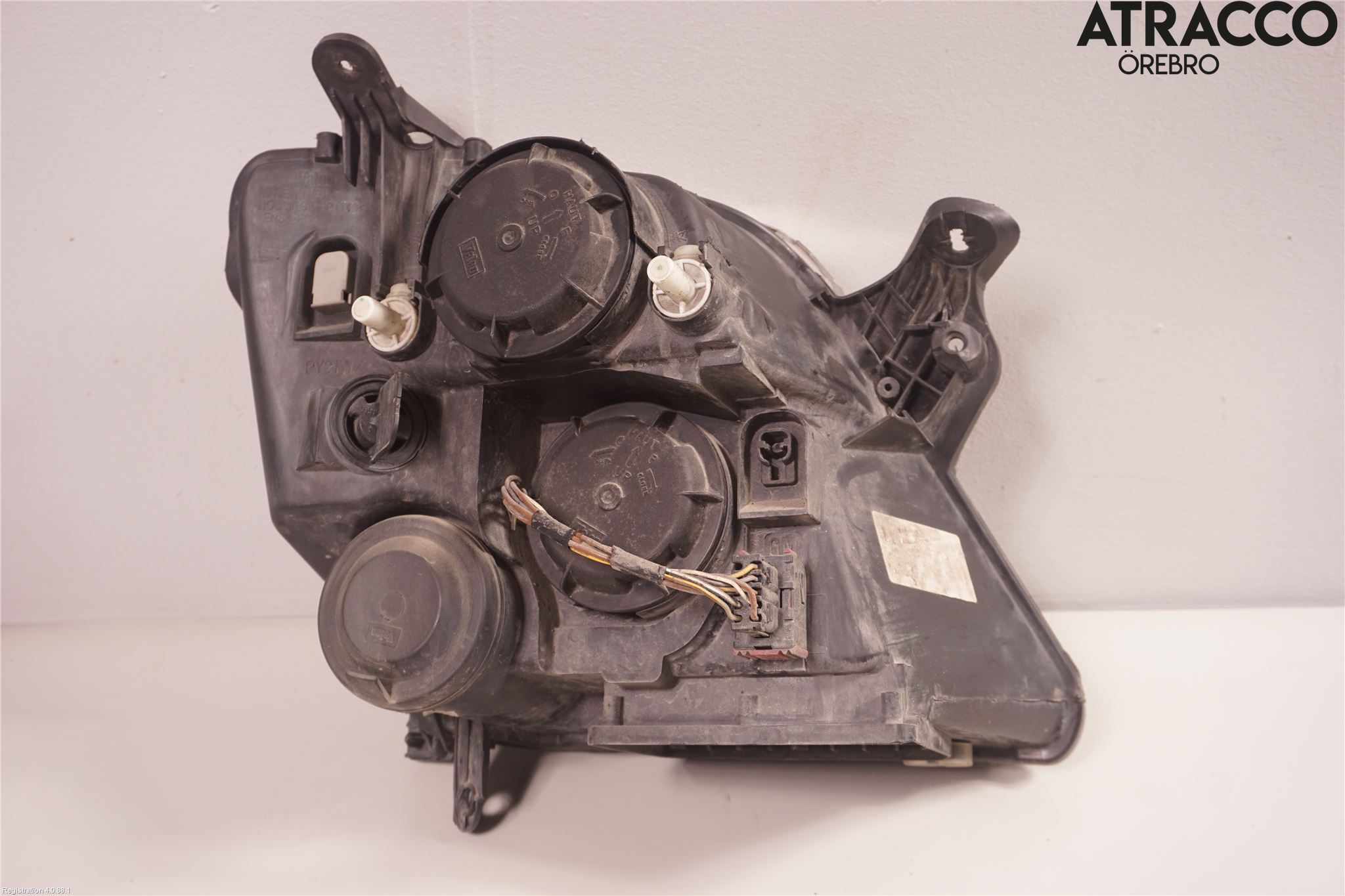 Opel MERIVA A   03-10 Frontlykt Venstre