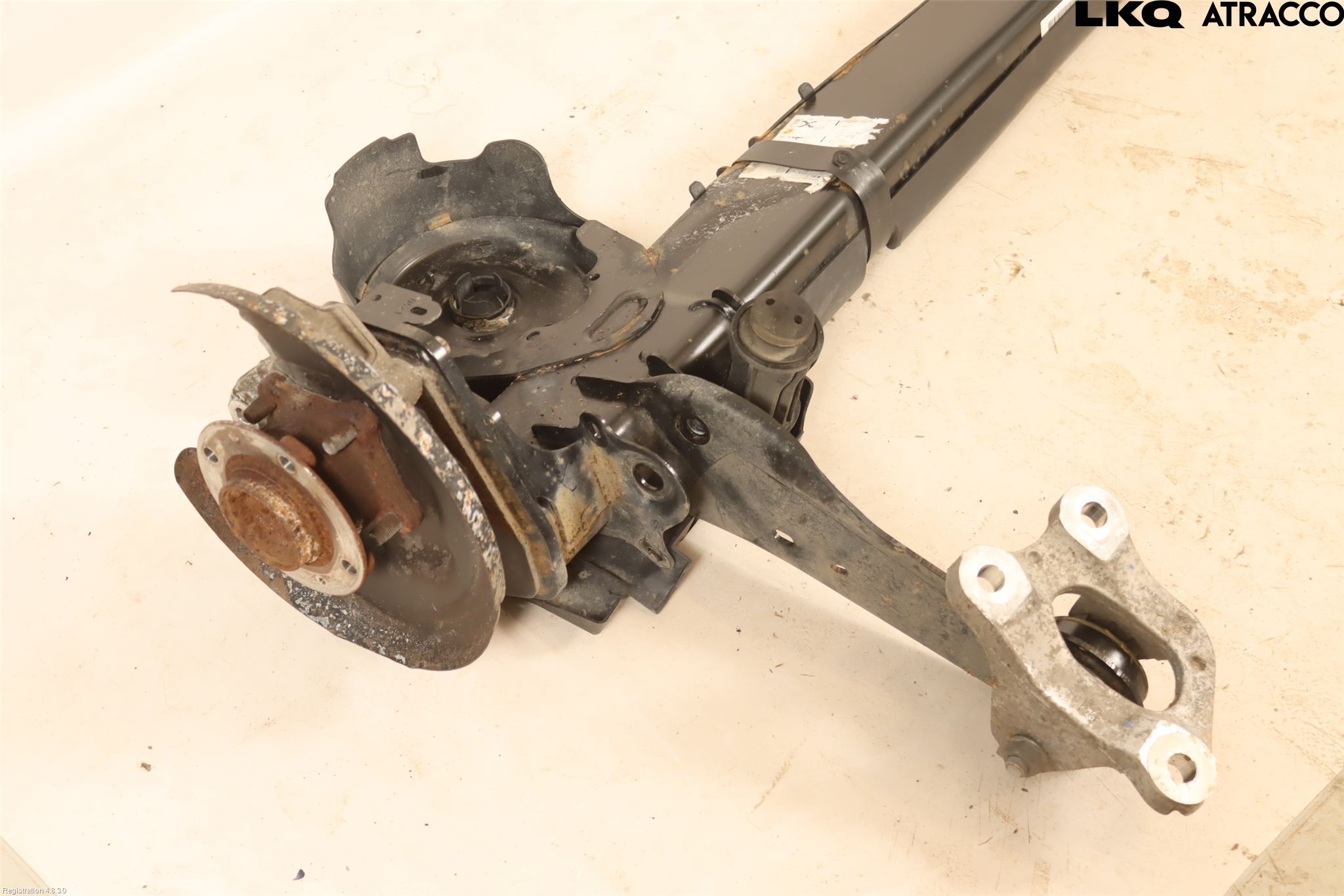 Citroen C4/E-C4 C4X/E-C4X III 21- Bakaksel Feste Travers-Ramme