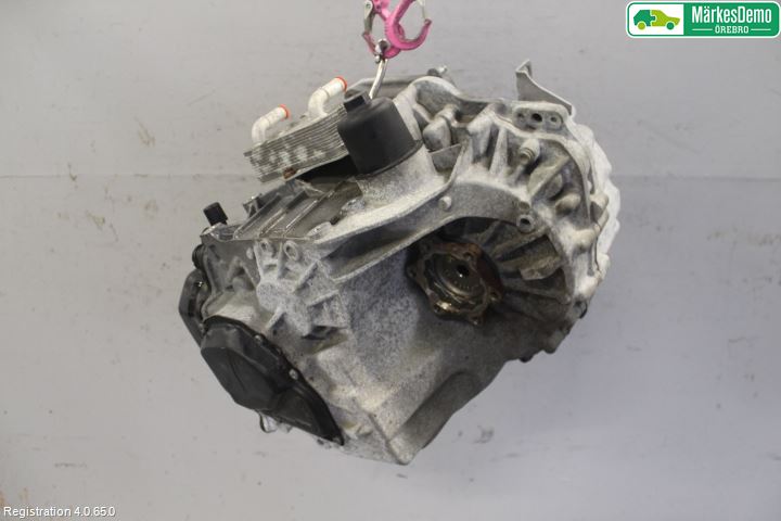 Volkswagen VW PASSAT 11-14 Gearkasse Automat