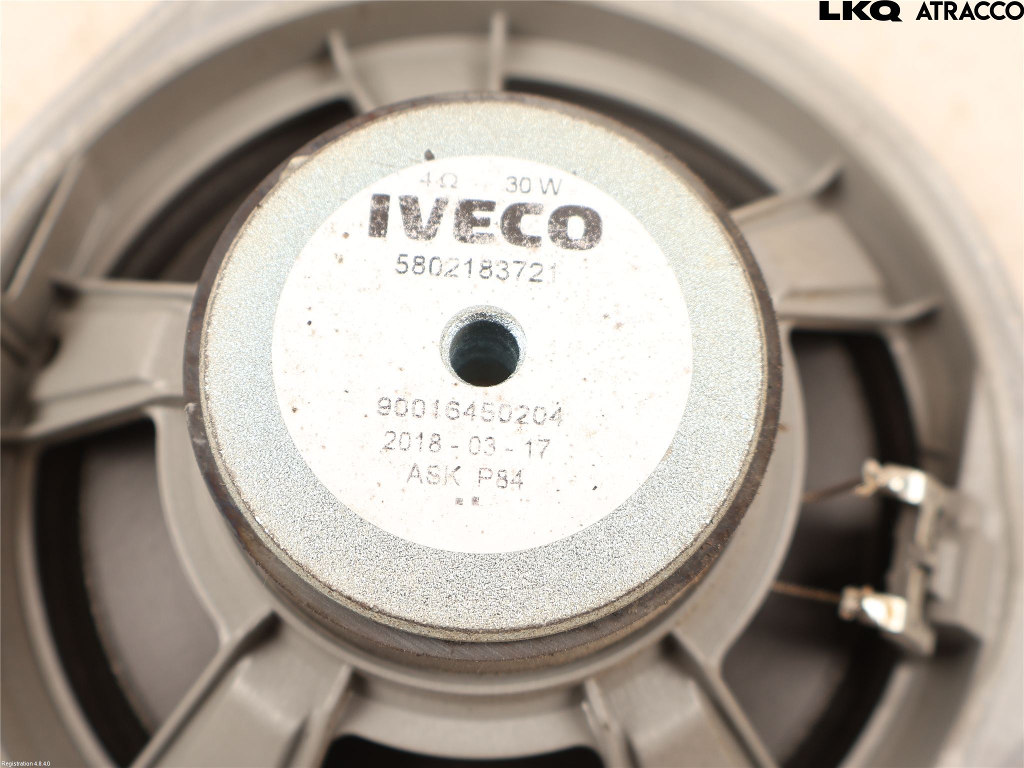 Iveco DAILY 14->> Innr Høyttaler