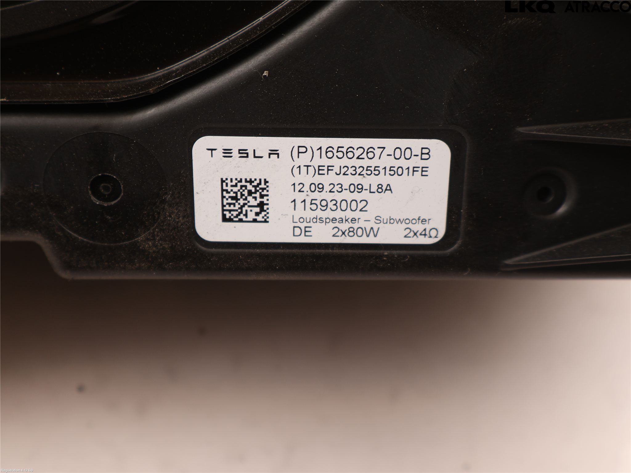 Tesla MODEL Y 21- Innr Høyttaler