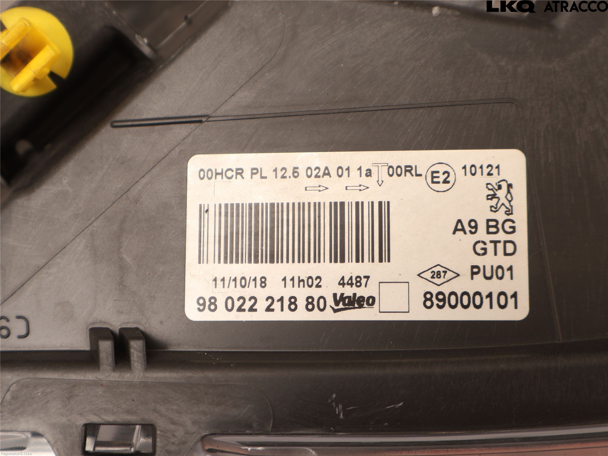Peugeot 208 12-15 Frontlykt Venstre