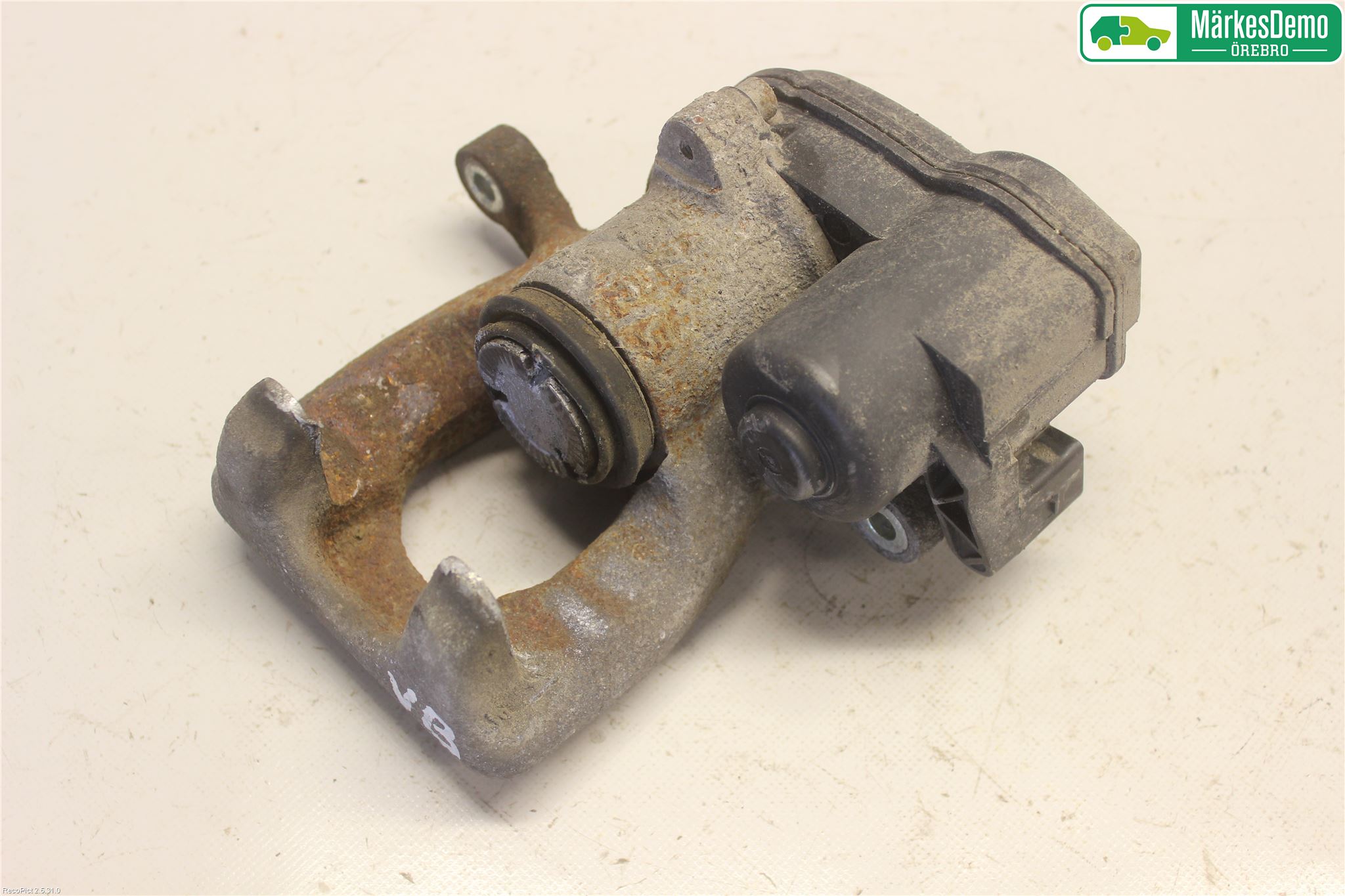 Nissan QASHQAI 14-17 Bremsecaliper Bak Venstre