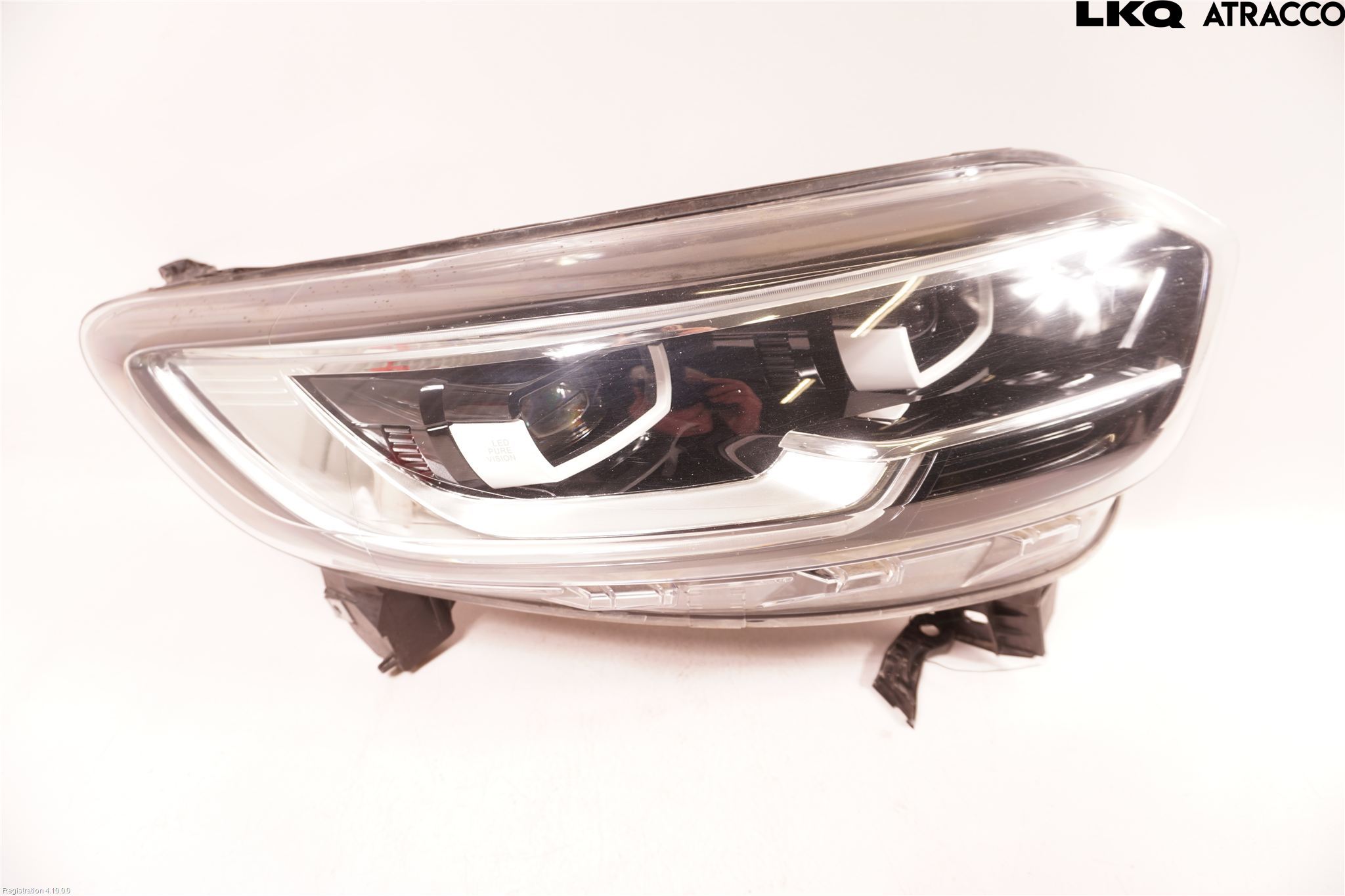 Renault KADJAR 15- Frontlykt Høyre