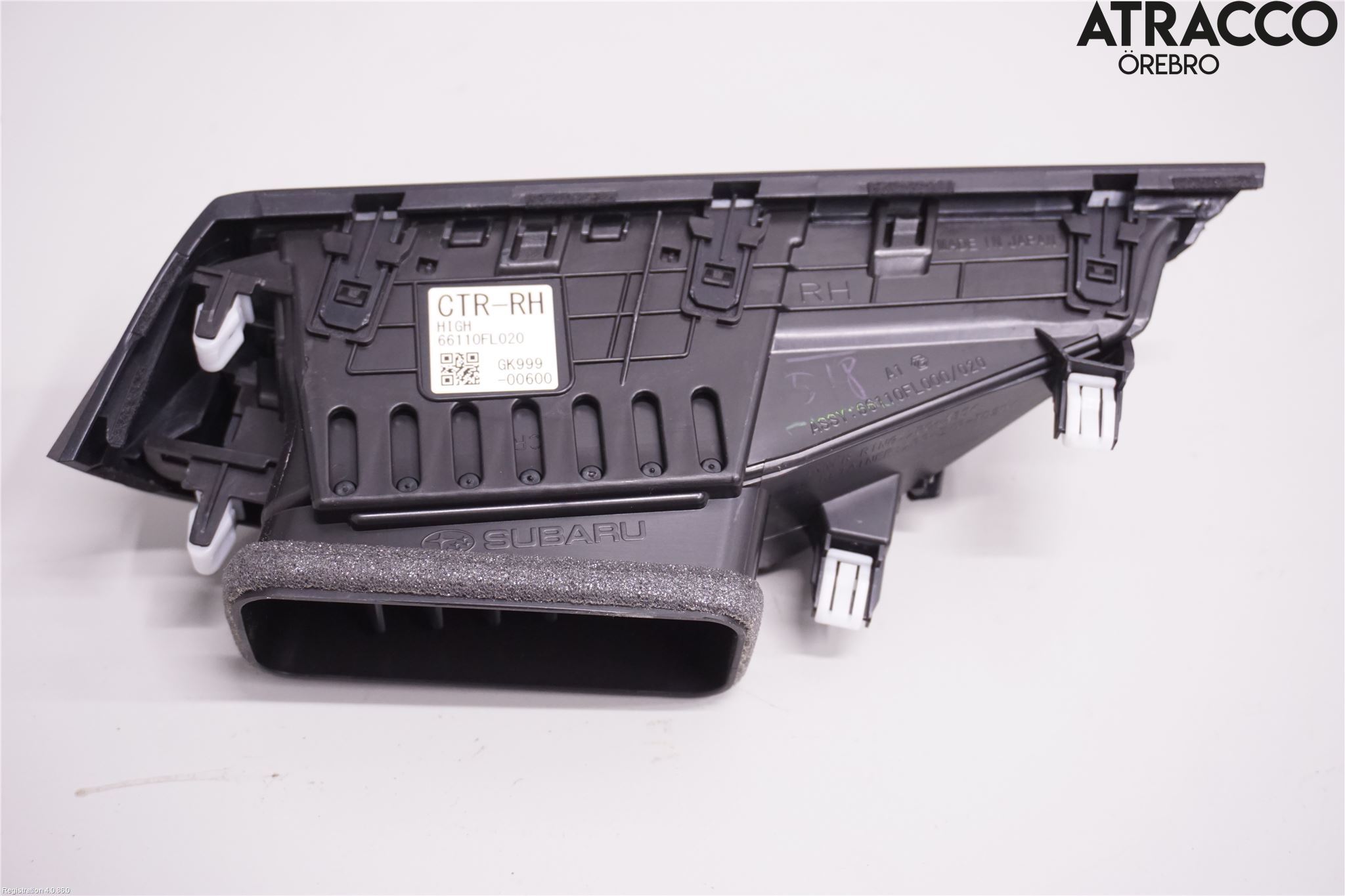 Subaru IMPREZA V 18- Dashbord Kanal - Dyse