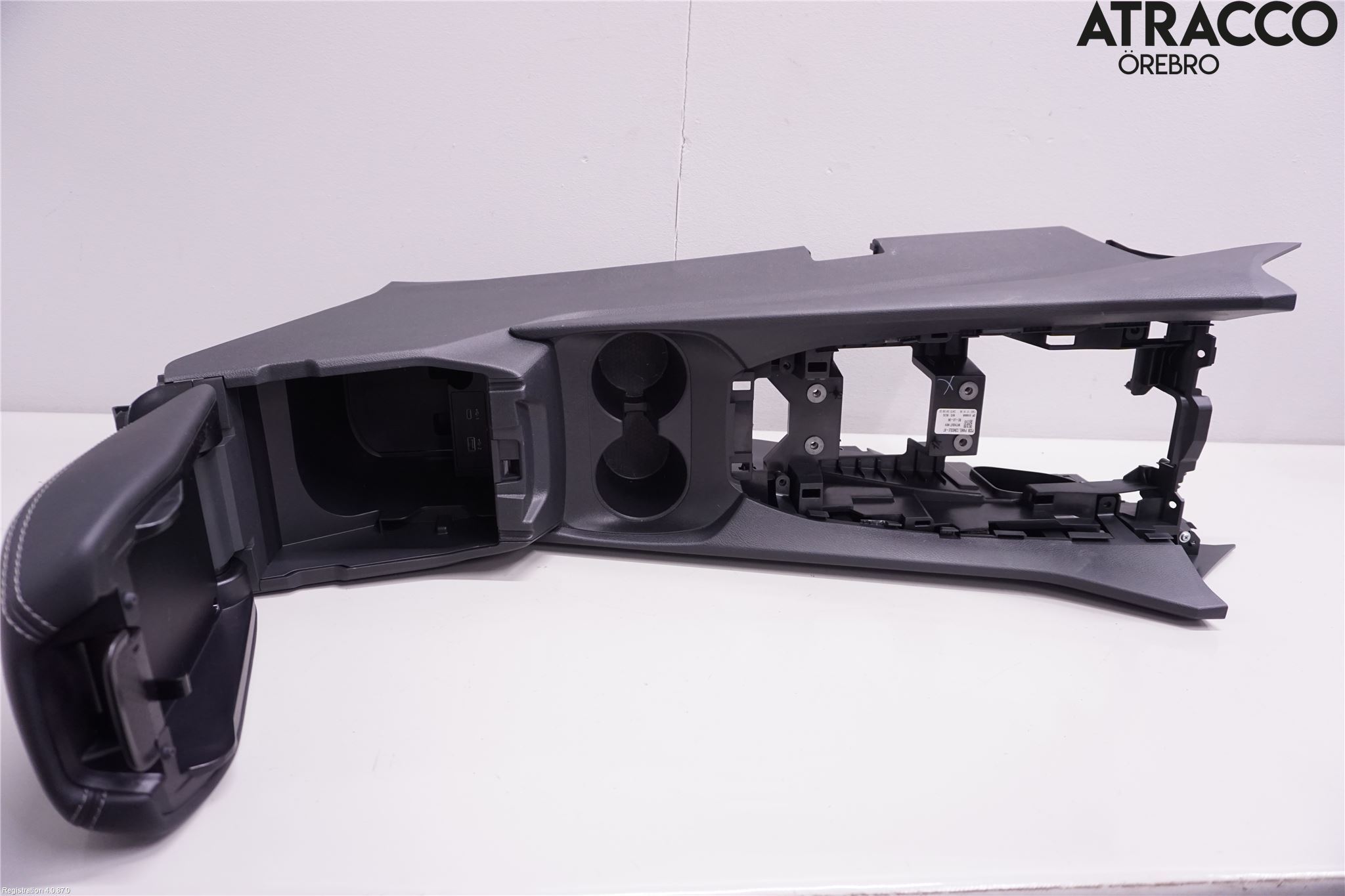 Nissan QASHQAI 21- Instrumentkonsoll Gulv