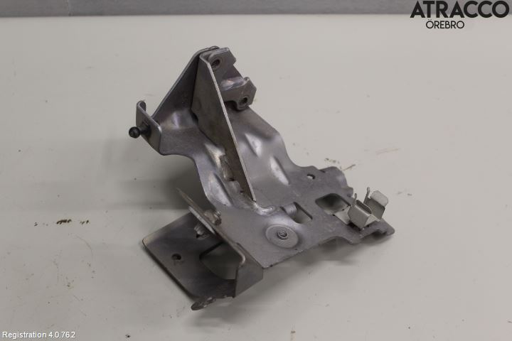 Mercedes-Benz MB SPRINTER (W907/W910) 19- Motor Feste Stål-Alu