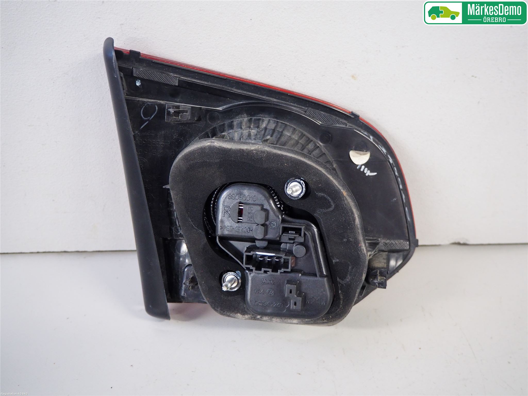 Volkswagen VW GOLF VI 09-13 Baklykt Høyre  På Luke(Indre)