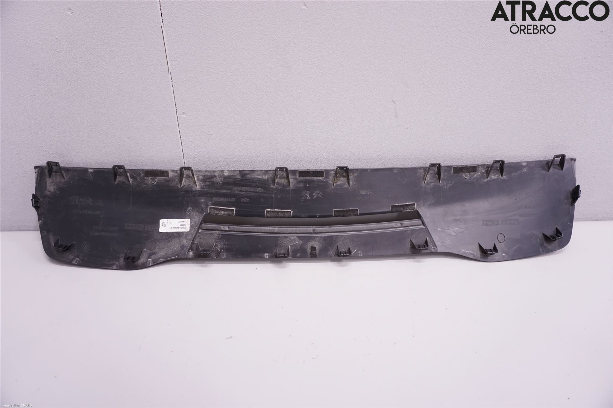 Peugeot 208/E-208 20- Spoiler Bakluke
