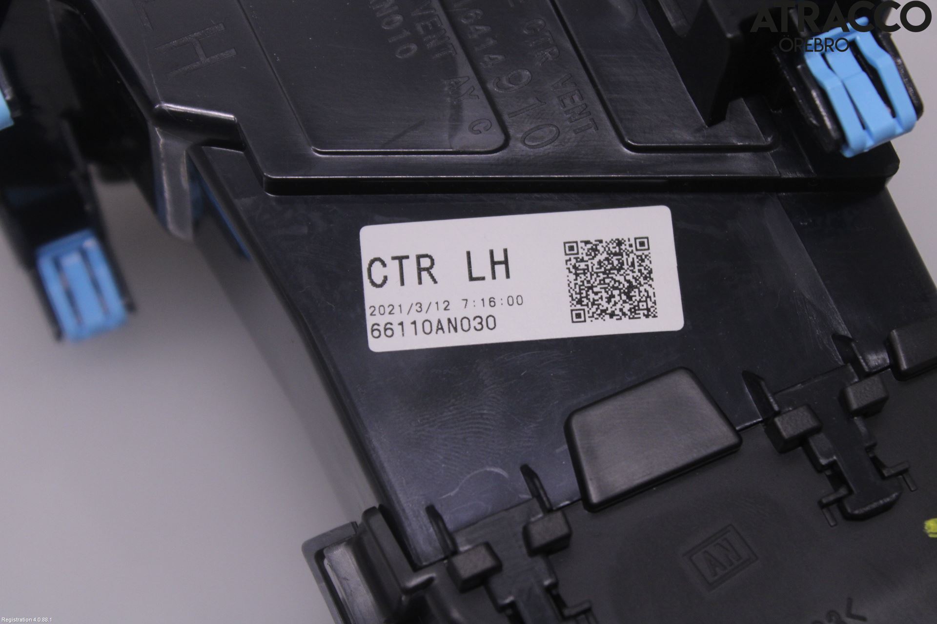 Subaru OUTBACK 21- Dashbord Kanal - Dyse