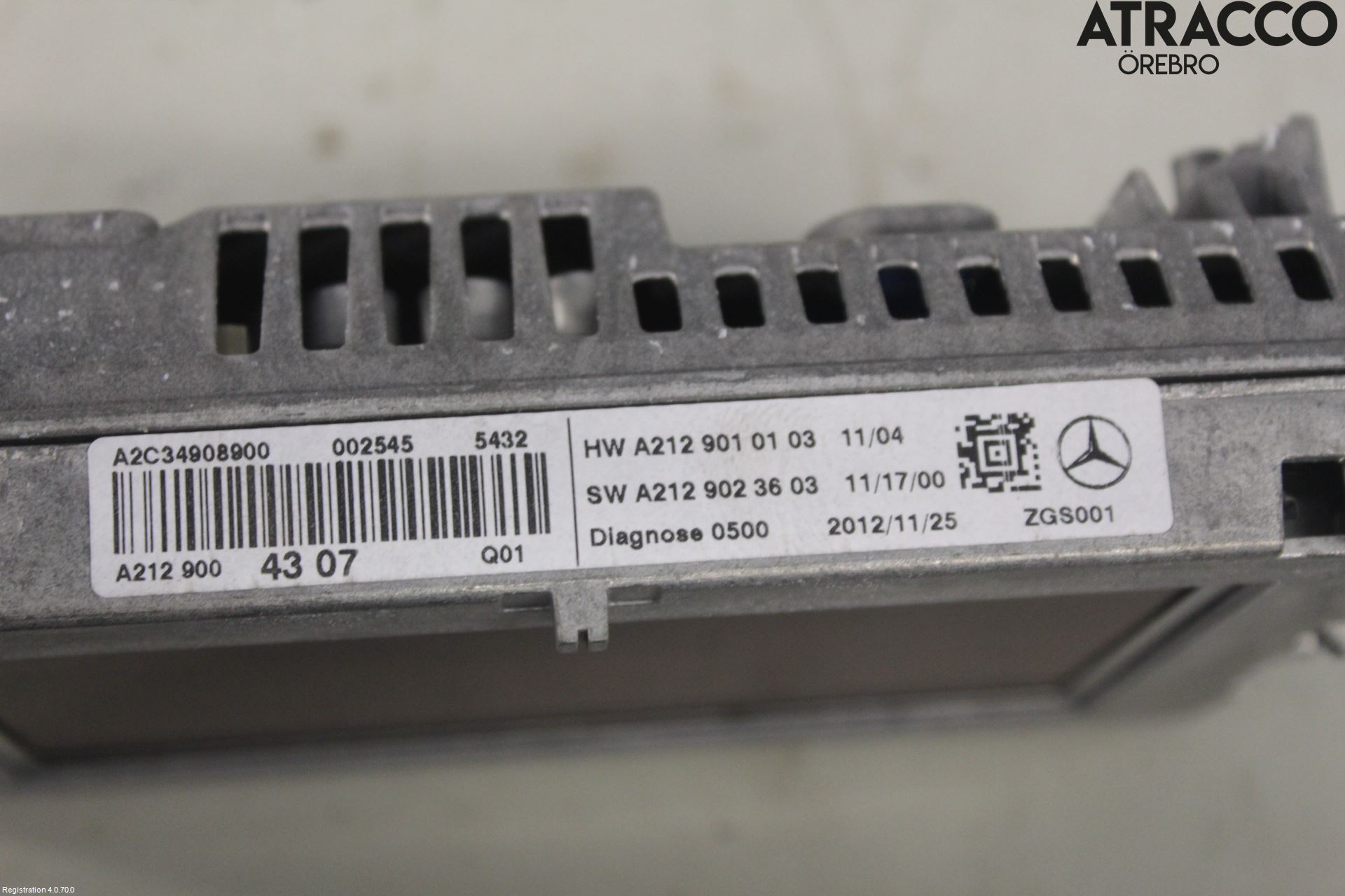 Mercedes-Benz MB E-KLASS (W212) 09-16 Instr Skjerm Dvd-Gps-Ac-Tlf