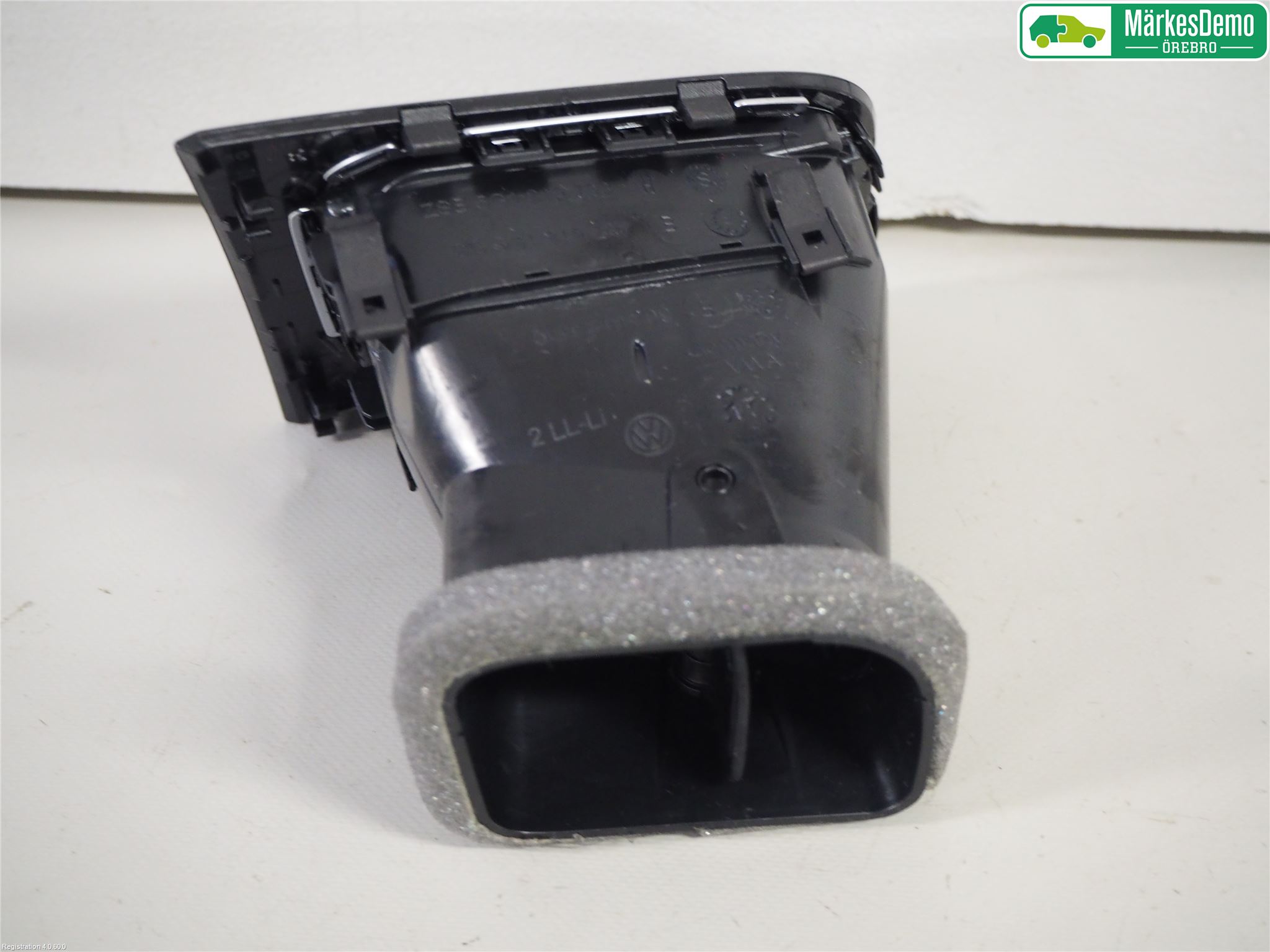 Volkswagen VW GOLF / E-GOLF VII 13-20 Dashbord Kanal - Dyse