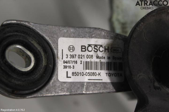 Toyota AVENSIS 16-18 Viskermotor Frontrute