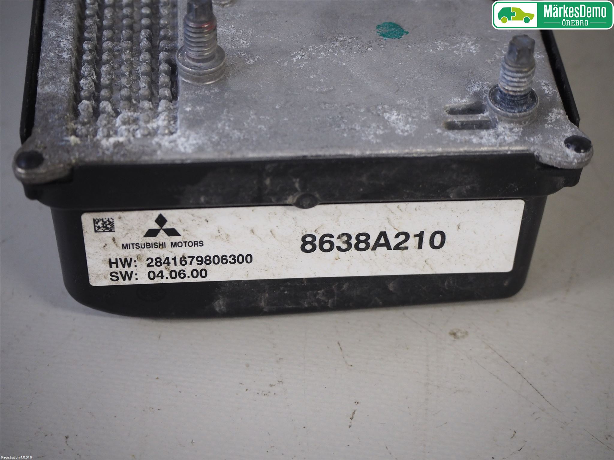 Mitsubishi OUTLANDER 13-21 Sensor Kollisjonsbeskyttelse