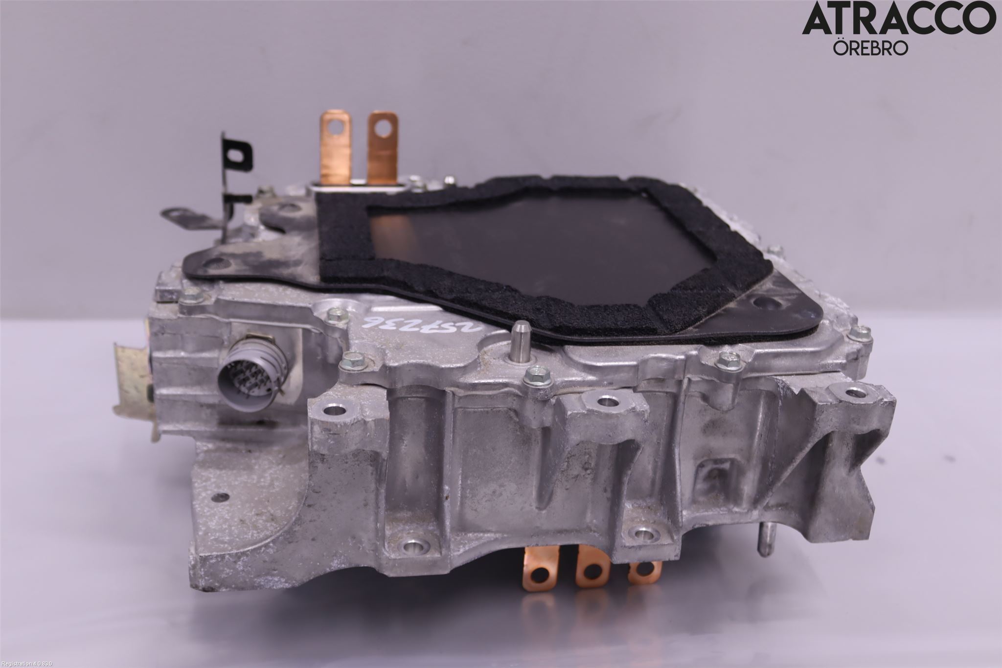Nissan LEAF 18- Inverter 12-)220V