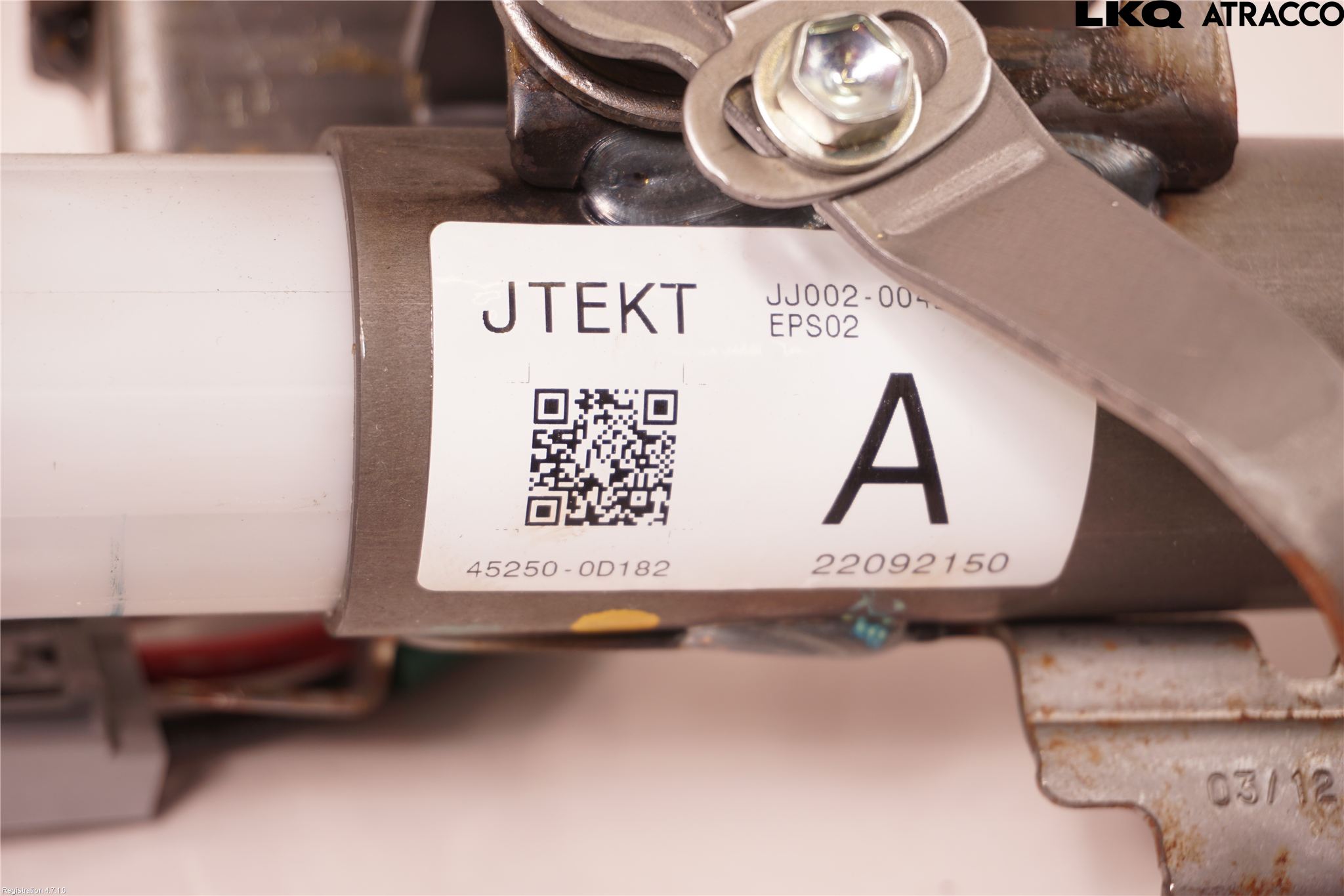 Toyota YARIS XP130 12-14 Rattakselaggregat Innebygd Servo