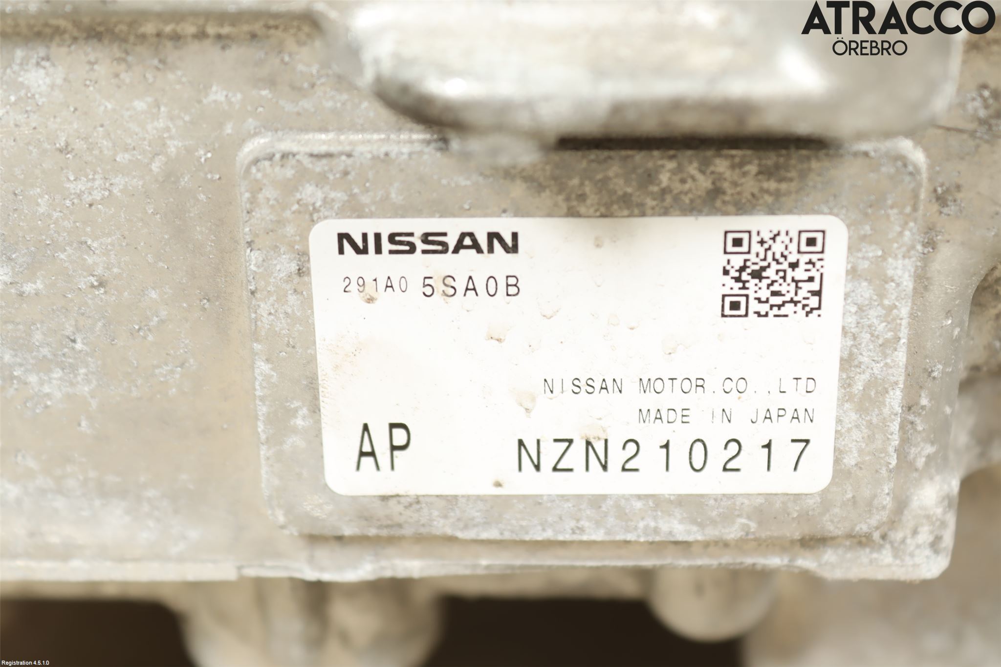 Nissan LEAF 18- Inverter 12-)220V