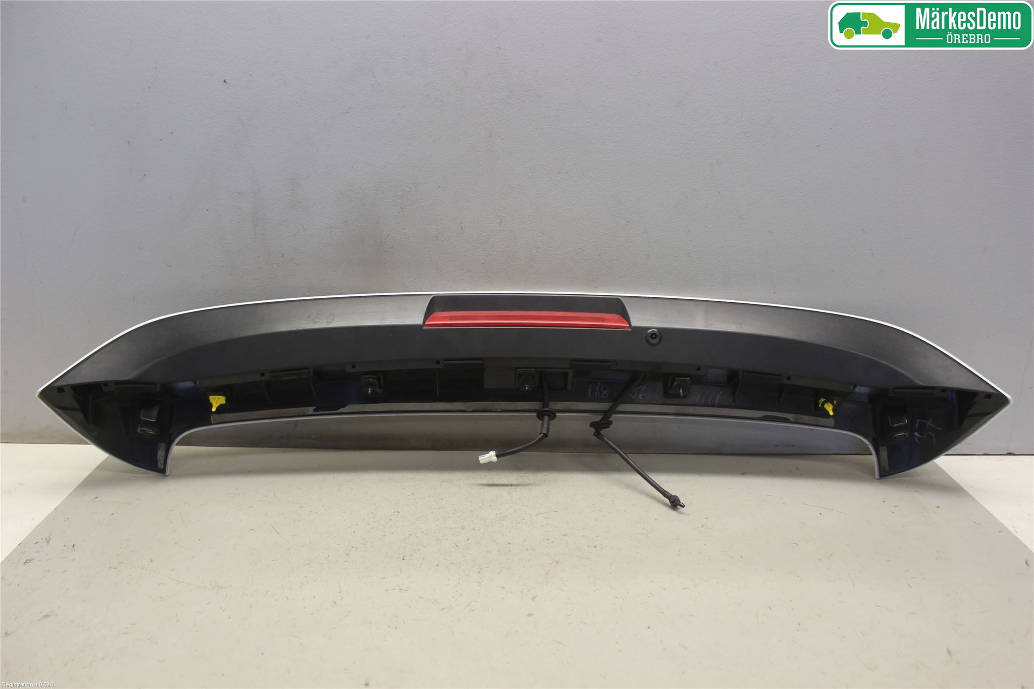 Nissan PULSAR Spoiler Bakluke