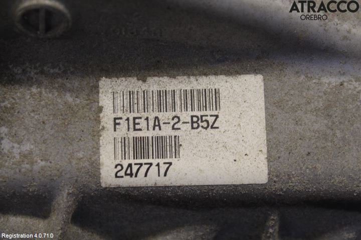 Mitsubishi OUTLANDER 13-21 Navgir Elektrisk