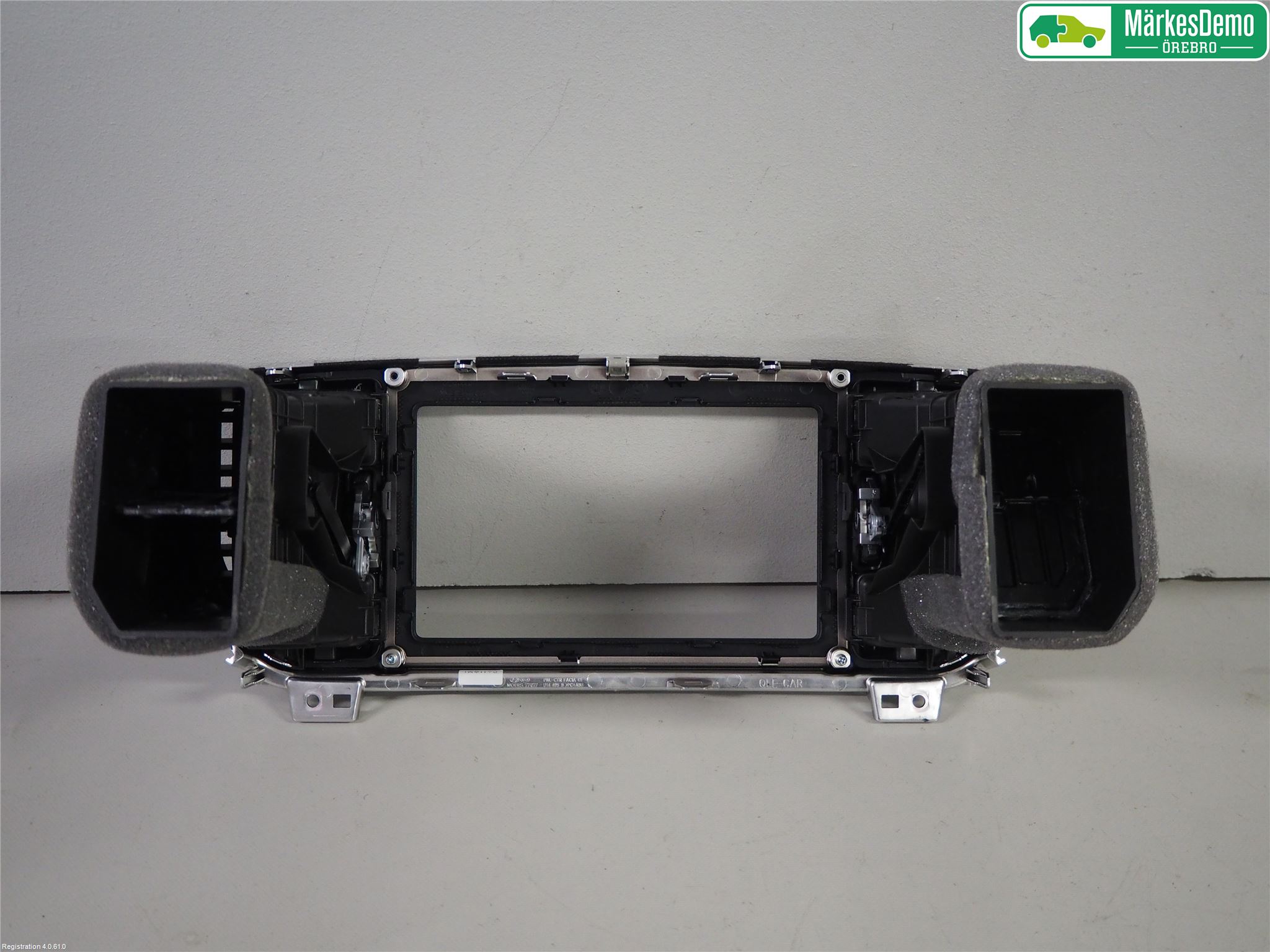 Kia SPORTAGE (QL) 16-21 Dashbord Kanal - Dyse