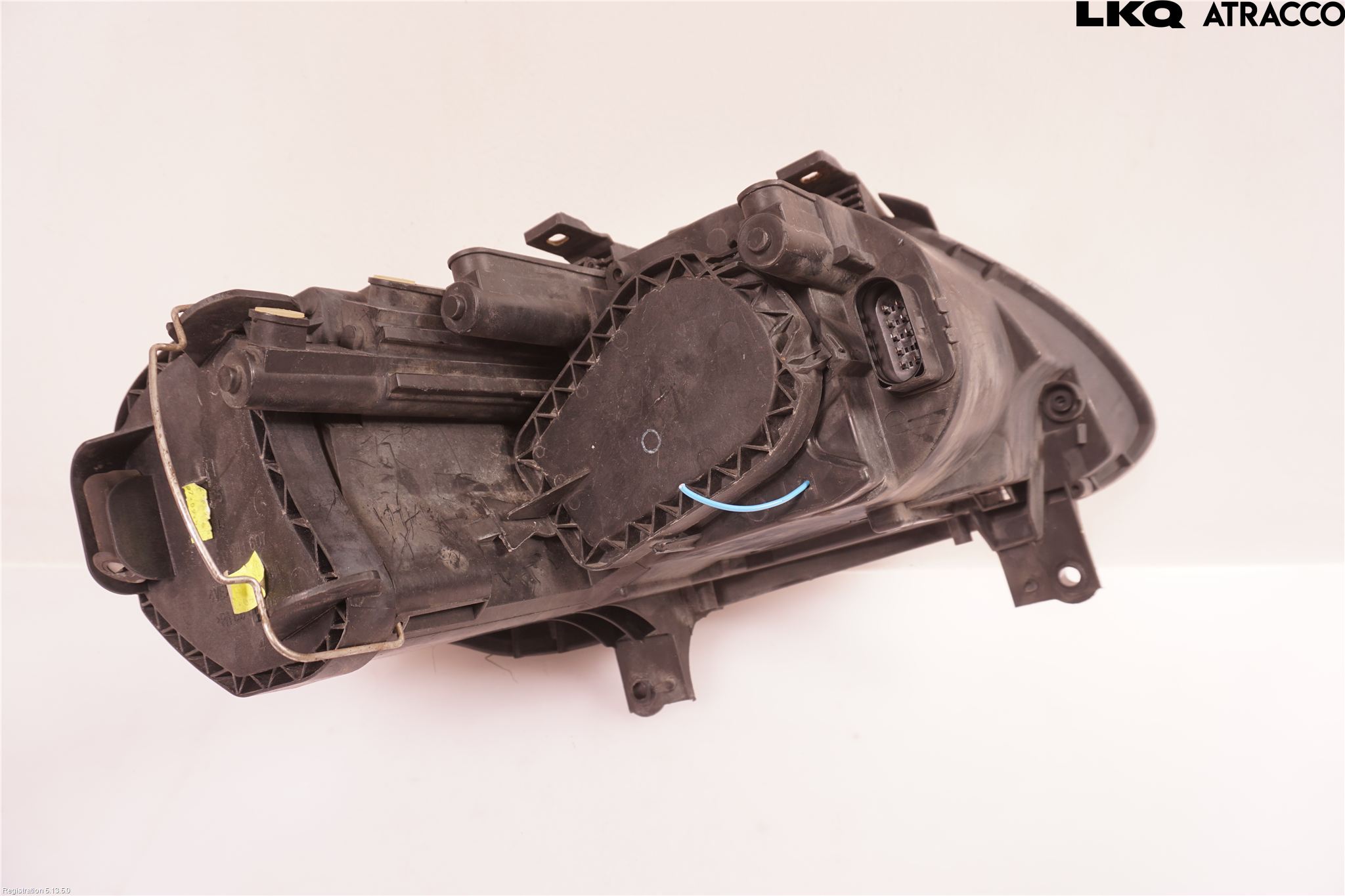 Volkswagen VW CADDY      04-10 Frontlykt Venstre