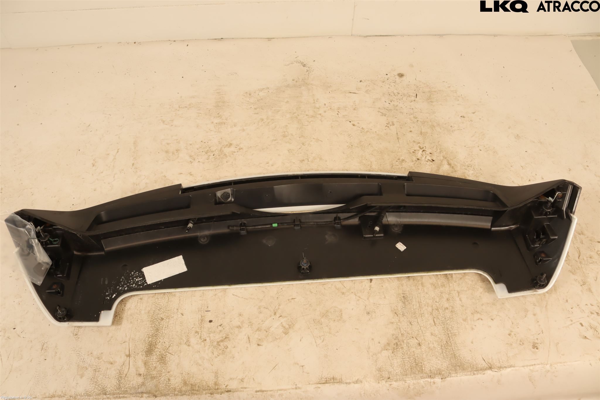 Landrover LAND ROVER DISCOVERY 5 16->> Spoiler Bakluke