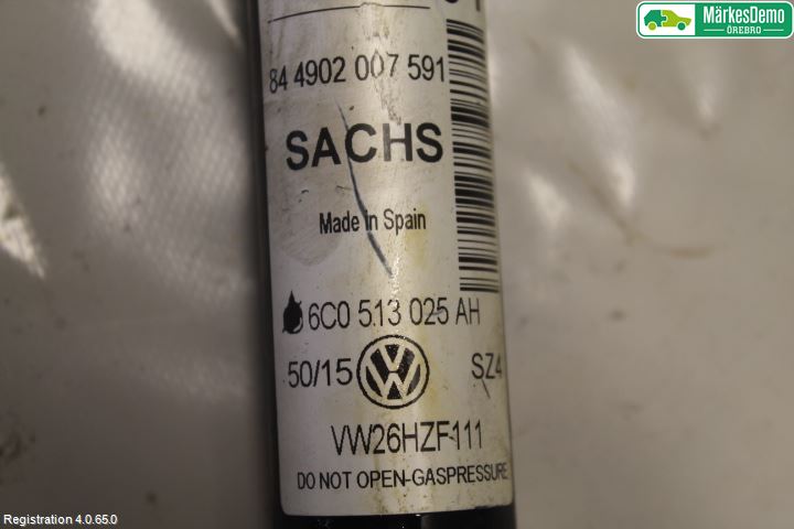 Volkswagen VW POLO 10-17 Støtdemper Bak