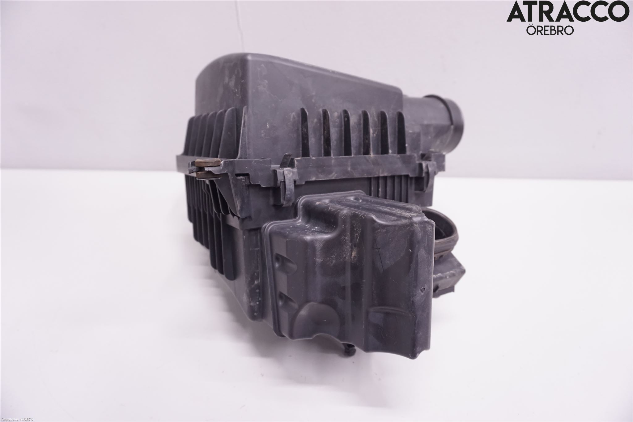 Nissan NAVARA, TREK-1 17-21 Luftfilter Boks