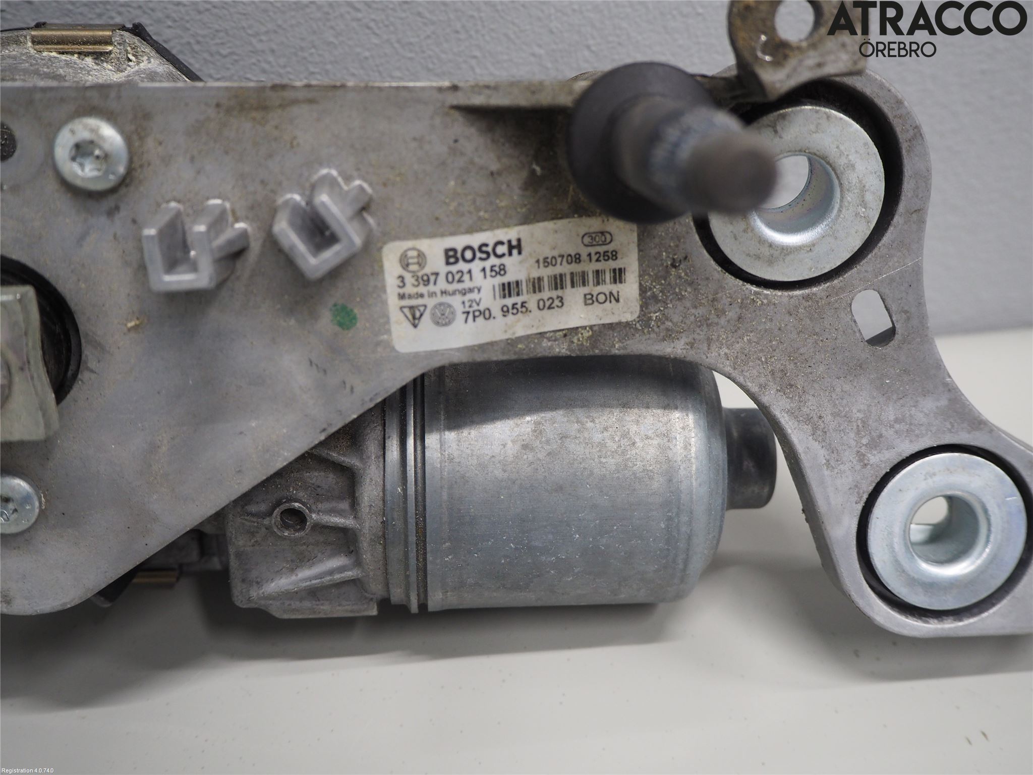 Volkswagen VW TOUAREG 7P 11-18 Viskermotor Frontrute