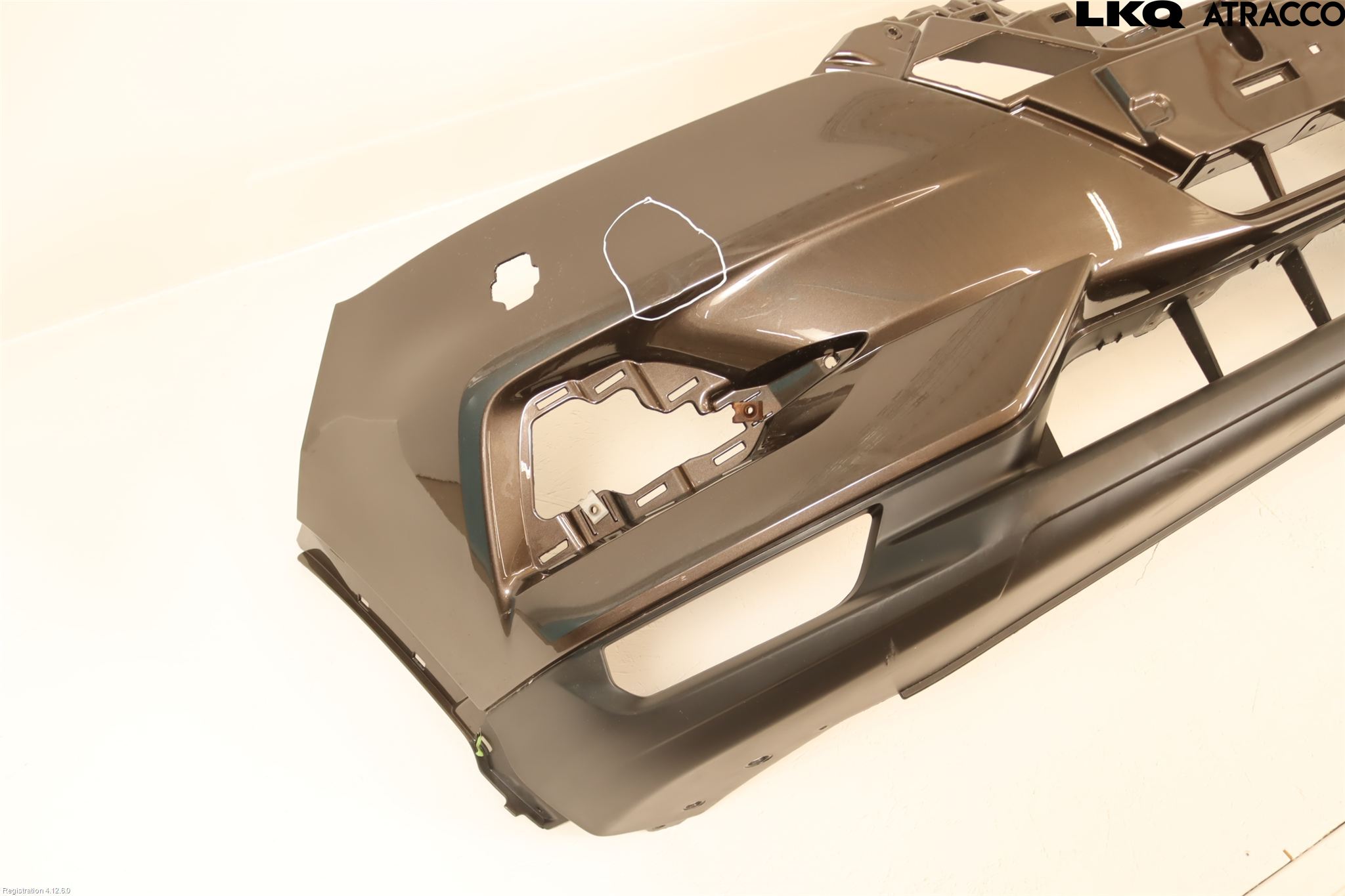 Nissan QASHQAI 17-21 Støtfanger Foran Plastdeksel