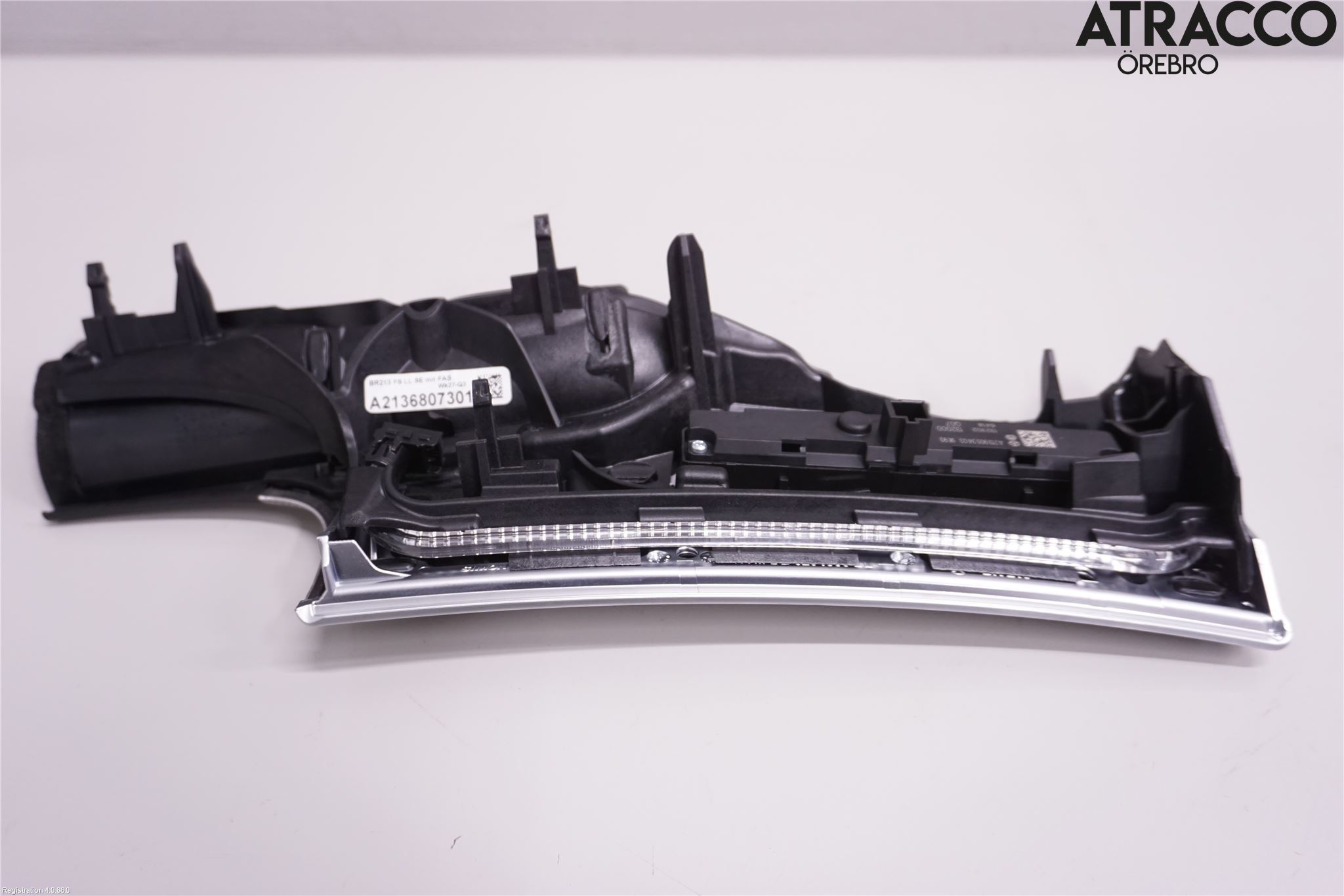 Mercedes-Benz MB E-KLASS (W213) 16-23 Innr Dekor Instrbord