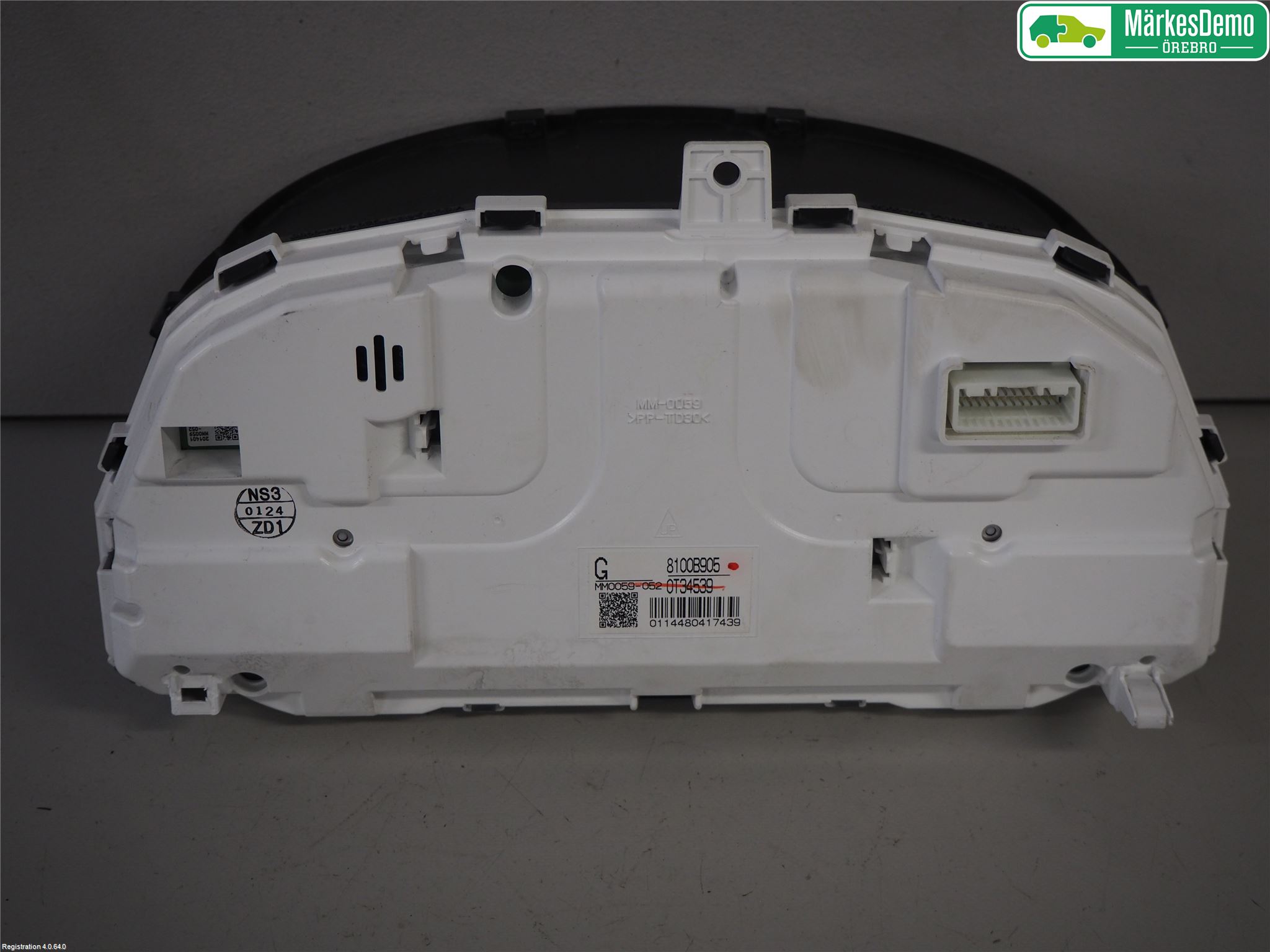 Mitsubishi OUTLANDER 13-21 Instr Kombinert