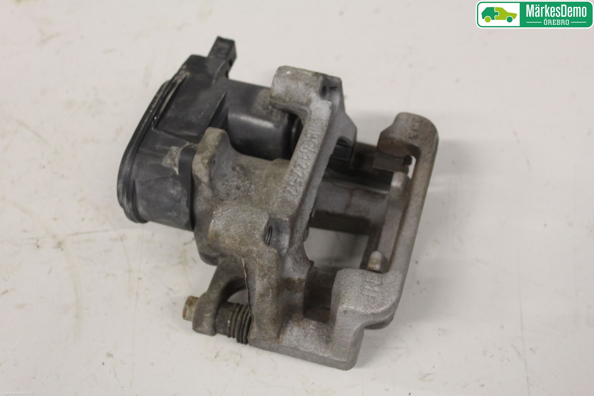 Kia SPORTAGE (QL) 16-21 Bremsecaliper Bak Venstre