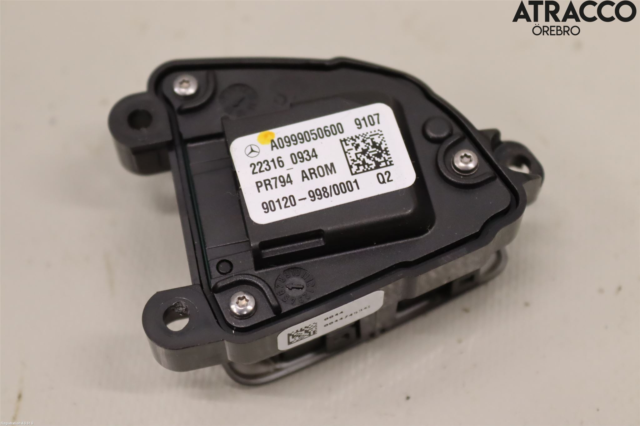Mercedes-Benz MB GLA-KLASS (X156) 13-20 Bryter Ratt Radio-Stereo